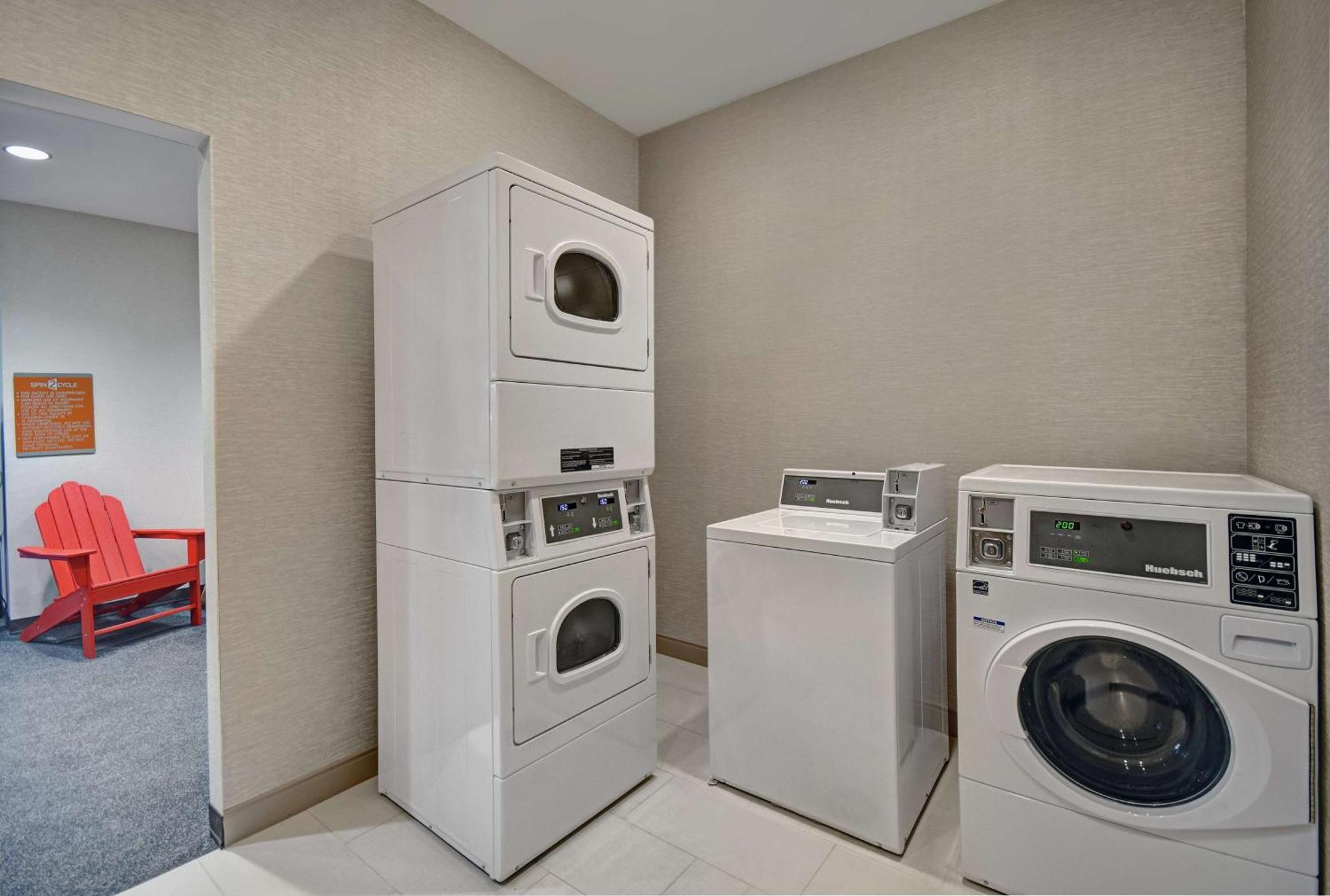 Home2 Suites By Hilton Raleigh North I-540 Eksteriør billede